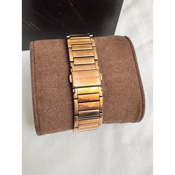 Michael Kors MK3442 Mini Kerry Fuchsia Dial Gold Tone Stainless Women's Watch - Picture 3 of 5